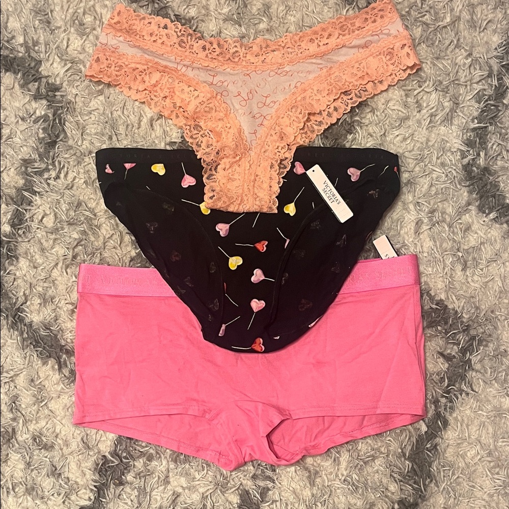 Victoria’s Secret Bundle
